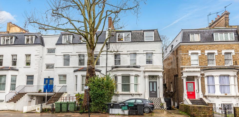 			2 Bedroom, 1 bath, 1 reception Flat			 Hillmarton Road, Caledonian Road